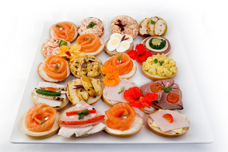 Owen Brothers Catering thumb 4